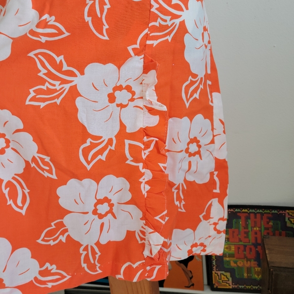 NPC Fashion | 60s Vintage Hawaiian Orange & White Floral Dress - Picture 6 of 8